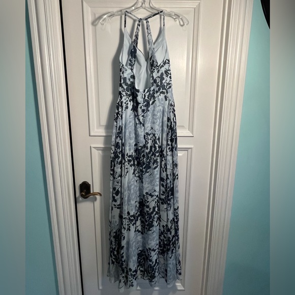 Azazie - Davis - Abstract Floral - Size 4 - Worn once and dry cleaned. - Picture 4 of 6